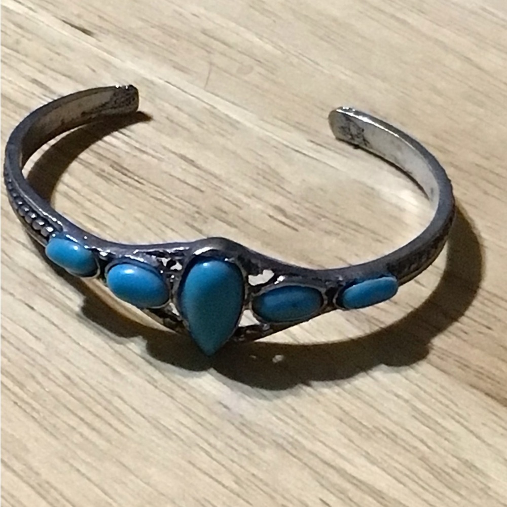 Source Unknown Silver Bracelet With Turquoise Acc… - image 3